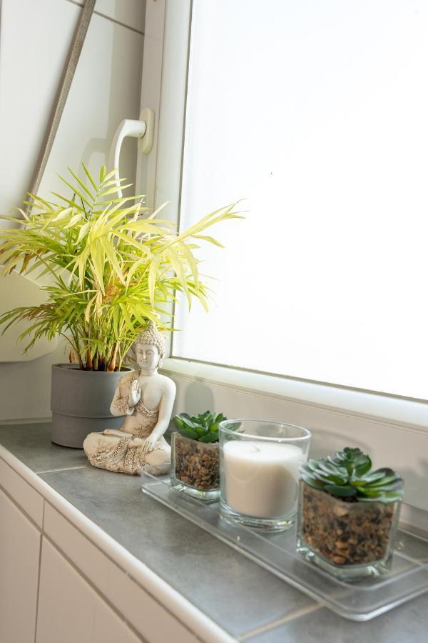 #2 Grosses Zimmer Mit Pool Und Garten Меминген Екстериор снимка